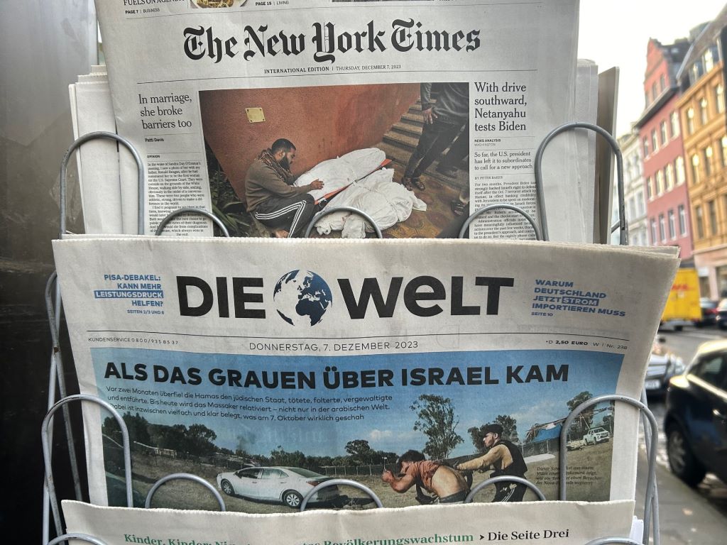 جرائد ألمانية عن صراع الشرق الأوسط   Zeitungen zum Krieg in Nahost (صورة من: privat)
