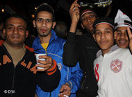 Young people celebrating the end of the Mubarak era (photo: DW)