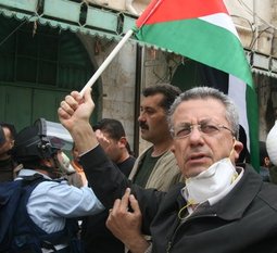 Mustafa Barghouti in Hebron; Foto: Muhannad Hamed
