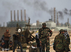 Libyan rebels near Ras Lanuf (photo: dapd)