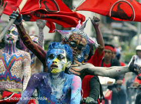 Anhänger der demokratischen Partei in Indonesien; Foto: dpa