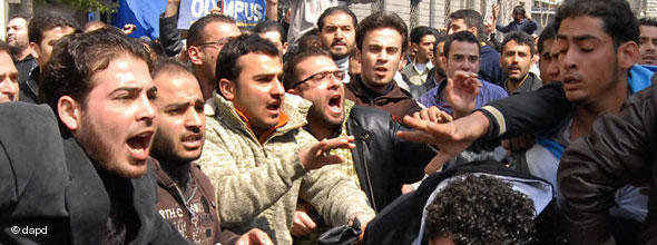 Demonstration gegen Baschar al-Assads in Damaskus; Foto: AP/dapd