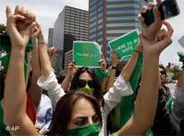 Demonstrations by the Green Movement (photo: AP)
