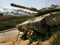 Israeli Tank at the border to Lebanon (photo: AP)