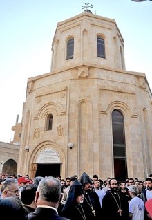 Kirche der Gedenkstätte für die Opfer des Völkermords an den Armeniern in Deir ez-Zor, Syrien; Foto: Serouj/Wikimedia Commons