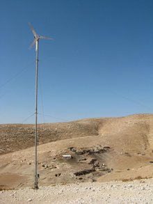 Windanlage in der jordanischen Wüste; Foto: DW