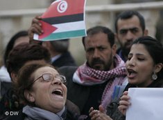 Solidaritätskundgebung für die ägyptischen und tunesischen Demonstranten in Ramallah, Foto: DW