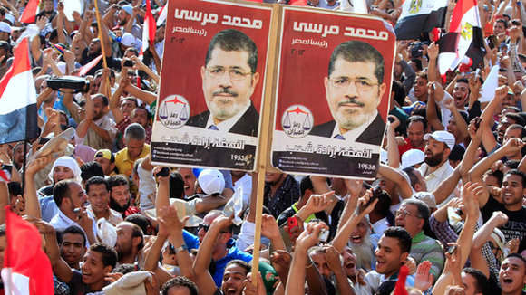 Anhänger Mohammed Mursis in Ägypten, Foto: Reuters