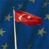 EU- und Türkeiflagge