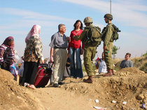 Israelischer Checkpoint; Foto: www.machsomwatch.org