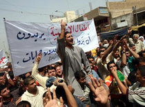 Proteste gegen den Bau einer Mauer in Bagdad; Foto: AP