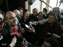 Chefredakteur Philippe Val nach dem Freispruch durch ein Pariser Gericht am 22. März 2007