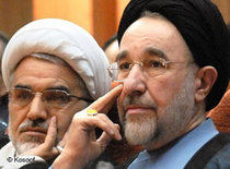 Die beiden Reformpolitiker Abdollah Nuri und Mohammad Khatami; Foto: Kosoof