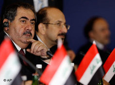 Iraks Außenminister Hoshiar Zebari (links) während der Schlichtungsgespräche mit Syrien am 17. September in Istanbul; Foto: AP 