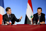 Baschar Al Assad und Nicolas Sarkozy; Foto: dpa