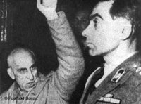 Mohammad Mossadegh in military court after he was forced to resign in 1953 (photo: DW)