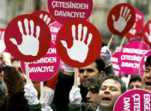 Proteste gegen Ergenekon in Istanbul; Foto: dpa
