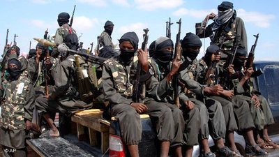 Al-Shabab-Milizionäre in Mogadischu; Foto: AP/Farah Abdi Warsameh