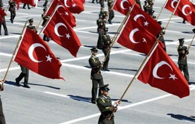 Türkische Militärparade; Foto: AP