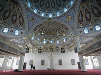 Interior of the Merkez Mosque in Duisburg, Germany (photo: AP)