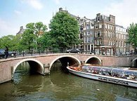 Gracht in Amsterdam; Foto: AP