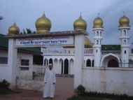 Azhar mosque in Vientiane, Laos (photo: Yogi Sikand)