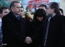 Türkischer Ministerpräsident Erdogan und SPD-Chef Kurt Beck in Ludwigshafen; Foto: AP