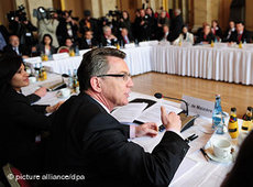 Bundesinnenminister Thomas de Maiziere auf der Islamkonferenz; Foto: dpa