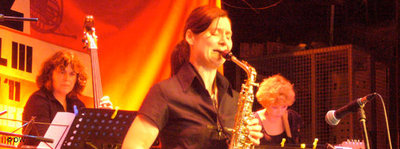 Saxophonistin Angelika Niescier; © DW
