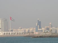 Skyline von Abu Dhabi; Foto: Mona Naggar