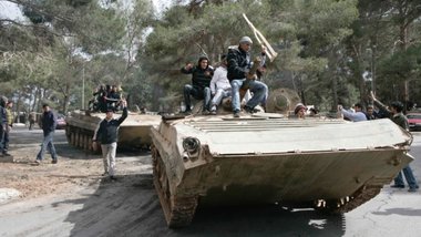الثورة الليبية، الصورة أ ب