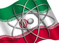 علم إيران ورمز الطاقة النووية، الصورة: دويتشه فيلله