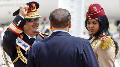 زيارة رسمية للعقيد القذافي إلى ليبيا في العاشر من يونيو/حزيران 2009:ليبيا وايطاليا تجمعهما القرابة الجغرافية والتاريخ المشترك