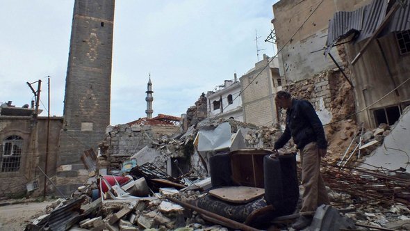 Zerstörtes Homs; Foto: REUTERS/Yazen Homsy