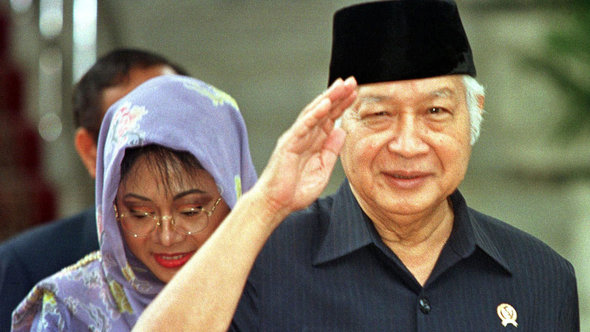 Indonesiens Präsident Soeharto; Foto: AP