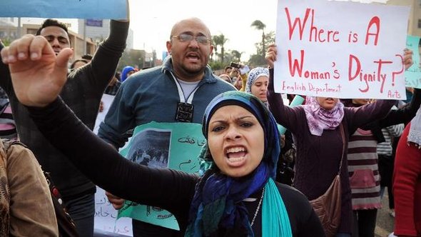 Demonstration in Cairo against police violence against women (photo: dapd) 