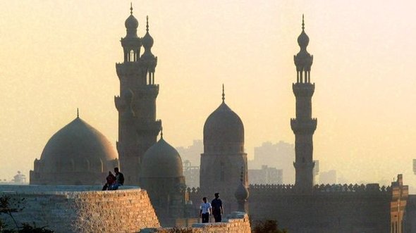 Blick auf die Sultan Hassan-Moschee in Kairo; Foto: dpa