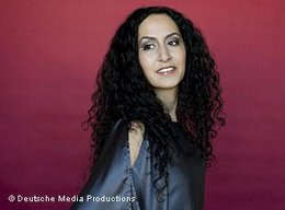 Defne Şahin; Deutsche Media Productions 2011