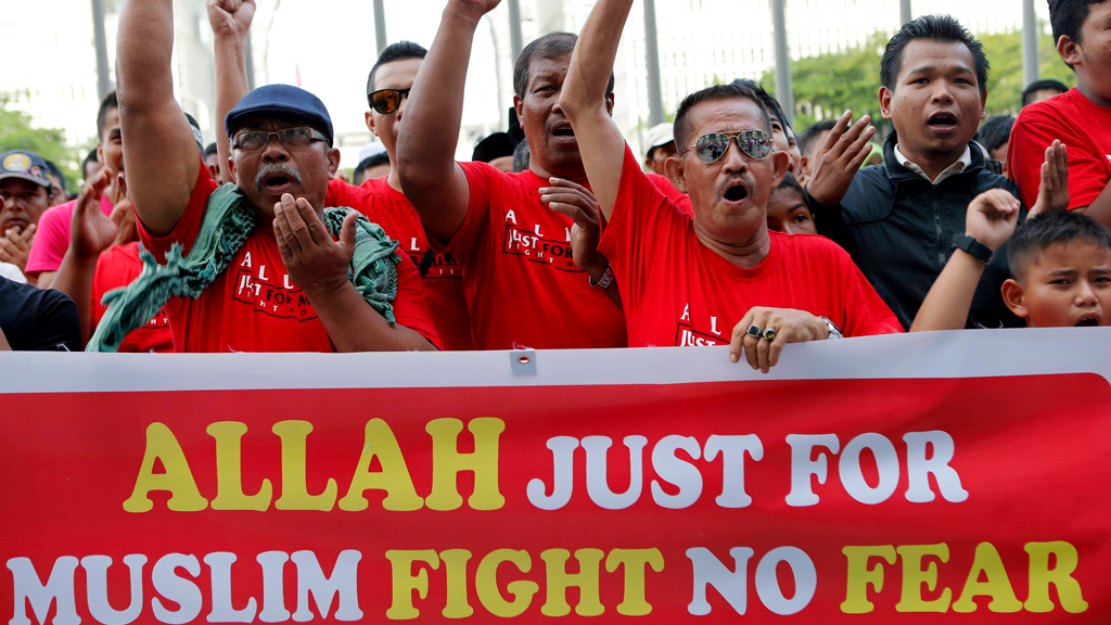 Muslimische Demonstranten in Malaysia; Foto: Reuters