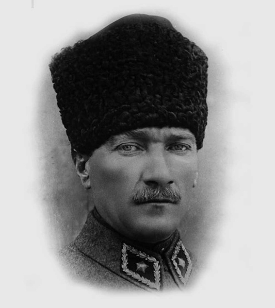 Porträt Mustafa Kemal "Atatürk"; Foto: Wikimedia Commons
