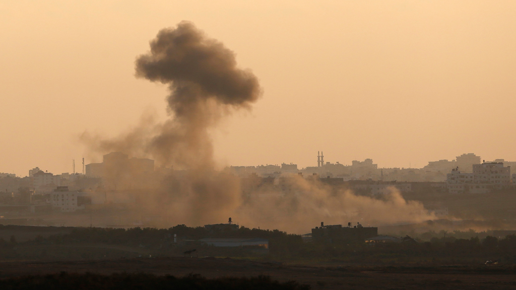 Beschuss Gazas durch die israelische Armee am 9.08.2014; Foto: Reuters