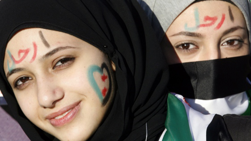 Teilnehmerinnen einer Demonstration gegen das Assad-Regime in Aleppo am 06.10.2012; Foto: Rawan Issa