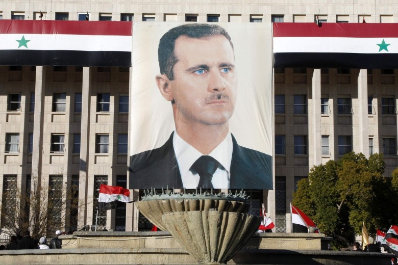 Assad-Porträt an einem Regierungsgebäude in der Innenstadt von Damaskus; Foto: Reuters