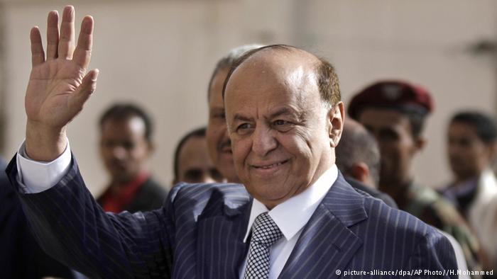 تمكن الرئيس هادي السبت 21 / 02 / 2015 من الفرار إلى عدن من مكان إقامته الجبرية في صنعاء، والتي فرضت عليه منذ استيلاء الحوثيين على القصر الرئاسي في 20 / 01 / 2015.