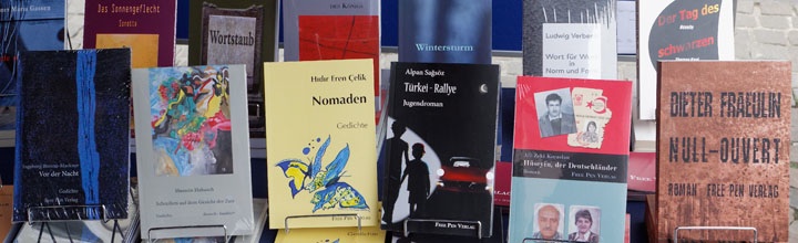 Bücher des Free Pen Verlag in Bonn; Foto: Jürgen Eis