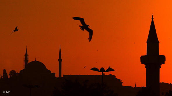 Moschee in Istanbul Symbolbild; Foto. AP