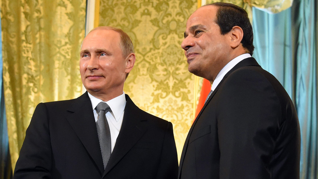 Kremlchef Putin (l.) und Ägyptens Präsident Abdelfattah al-Sisi; Foto: picture-alliance/dpa/APA