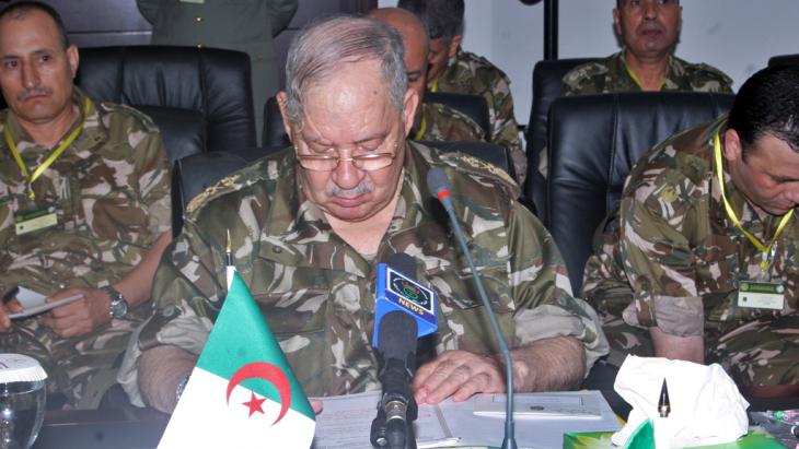 Head of the Algerian armed forces, Ahmed Gaid Salah (photo:: STR/AFP/Getty Images)