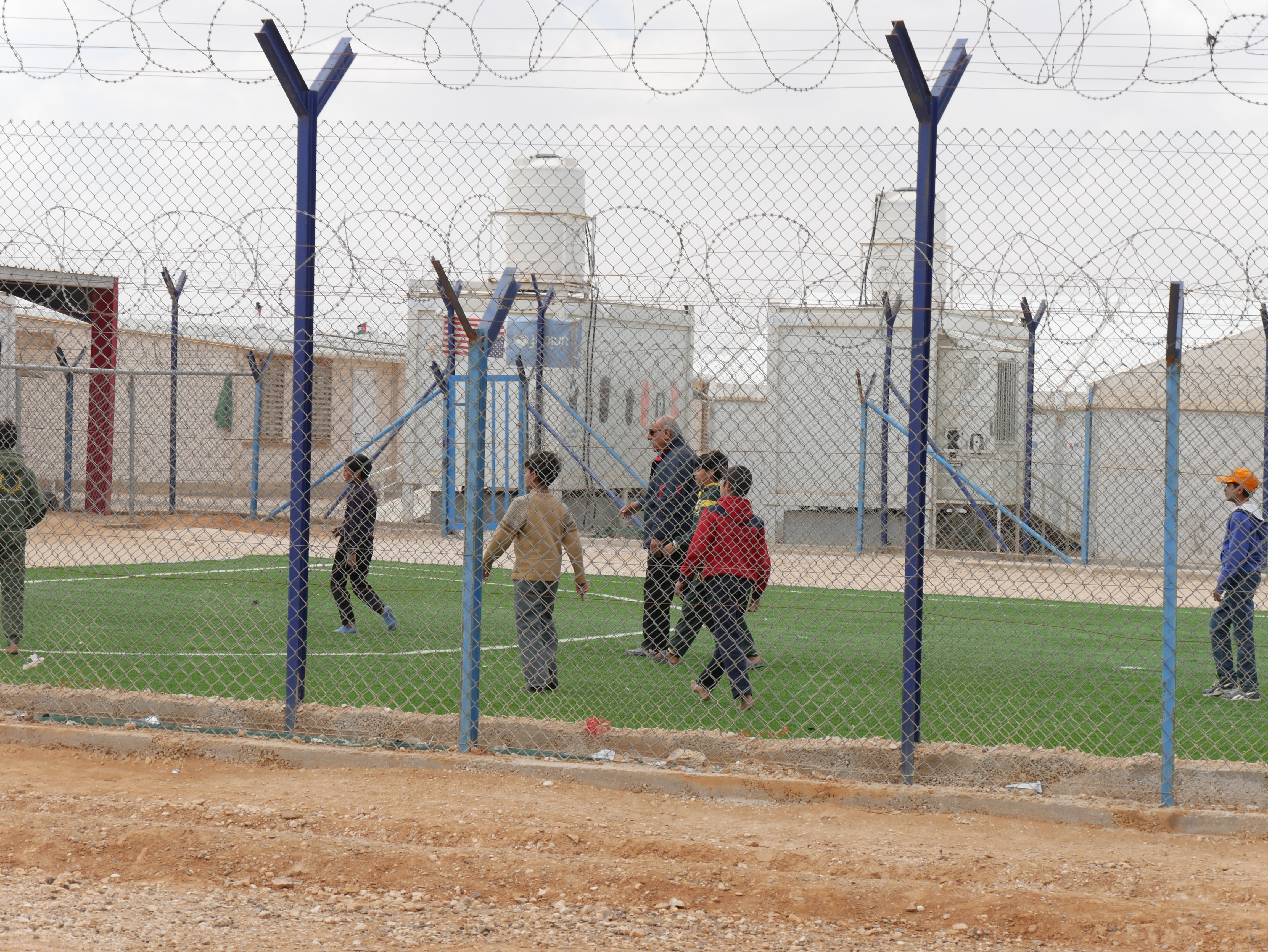 Refugee children playing football in Azraq (photo: Dana Ritzmann)