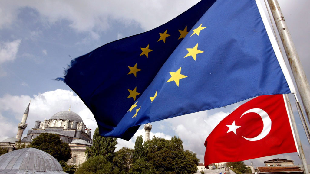 Symbolbild Beziehungen Türkei und EU; Foto: picture-alliance/dpa/T. Bozoglu